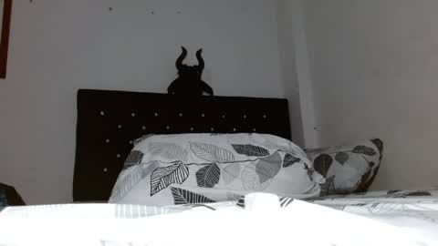 diana_o1 online show from 05/01/26, 11:31