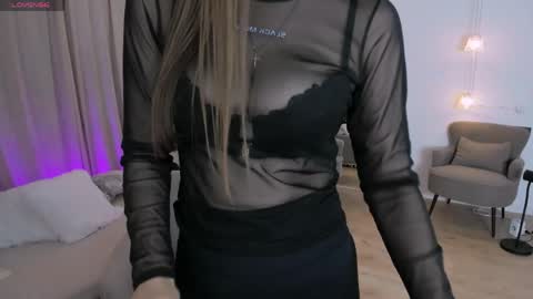 Snapshot of diana_soft chatting on 04/02/26, 01:31 Diana online show from 04/02/26, 01:31