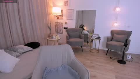 Snapshot of diana_soft chatting on 04/04/26, 05:27 Diana online show from 04/04/26, 05:27