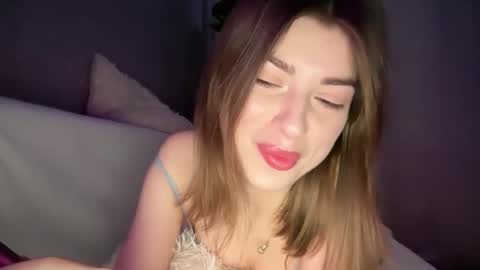 Snapshot of dianaa_lee chatting on 04/27/26, 10:08 DIANA online show from 04/27/26, 10:08