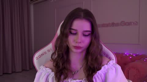 Snapshot of dianabecker chatting on 01/20/25, 06:43 Diana online show from 01/20/25, 06:43