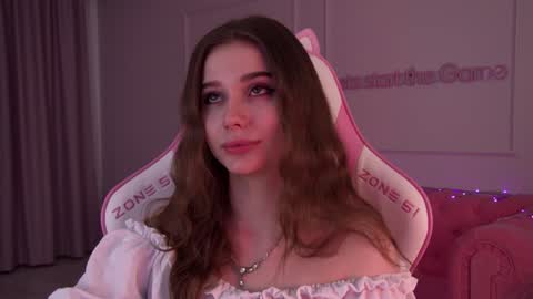 Snapshot of dianabecker chatting on 01/20/25, 09:53 Diana online show from 01/20/25, 09:53