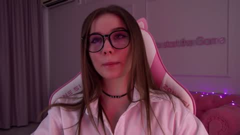 Snapshot of dianabecker chatting on 01/21/25, 09:46 Diana online show from 01/21/25, 09:46