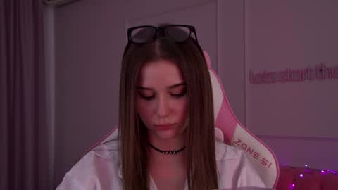 Snapshot of dianabecker chatting on 01/22/25, 03:52 Diana online show from 01/22/25, 03:52