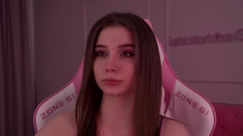 Snapshot of dianabecker chatting on 01/25/25, 04:56 Diana online show from 01/25/25, 04:56