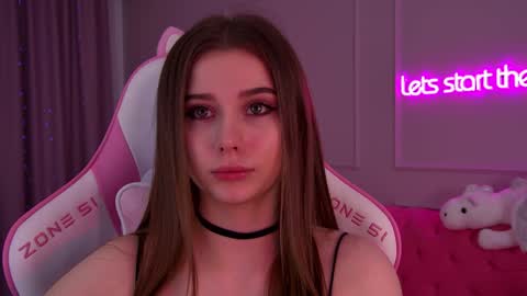 Snapshot of dianabecker chatting on 01/30/25, 08:21 Diana online show from 01/30/25, 08:21