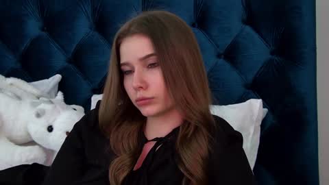 Snapshot of dianabecker chatting on 02/03/25, 04:14 Diana online show from 02/03/25, 04:14