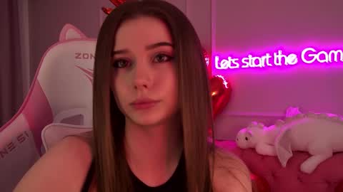 Snapshot of dianabecker chatting on 02/10/25, 10:40 Diana online show from 02/10/25, 10:40