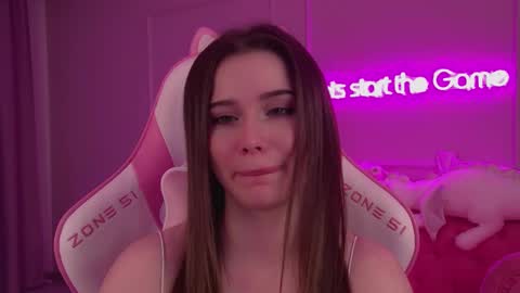 Snapshot of dianabecker chatting on 03/03/25, 01:10 Diana online show from 03/03/25, 01:10