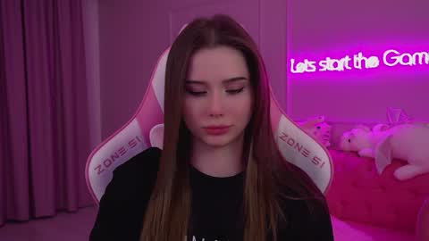 Snapshot of dianabecker chatting on 03/10/25, 12:40 Diana online show from 03/10/25, 12:40