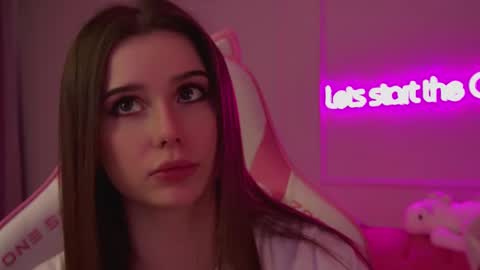 Snapshot of dianabecker chatting on 03/12/25, 03:46 Diana online show from 03/12/25, 03:46