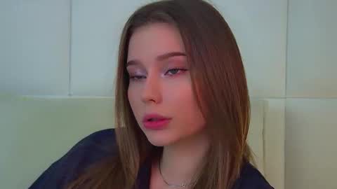 Snapshot of dianabecker chatting on 10/03/25, 06:38 Diana online show from 10/03/25, 06:38