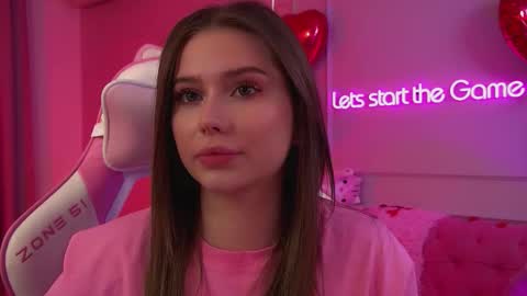 Diana online show from 02/11/26, 02:00