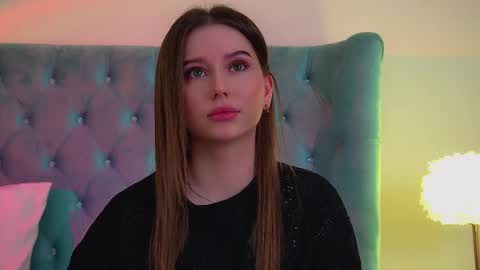 Snapshot of dianabecker chatting on 03/21/26, 01:26 Diana online show from 03/21/26, 01:26