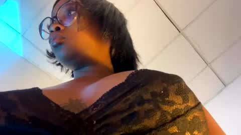 dianablackgirl online show from 10/23/25, 11:31