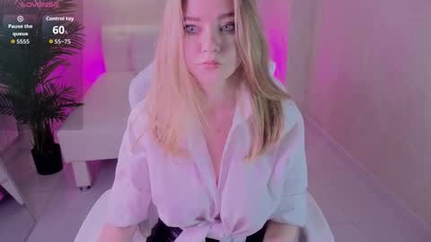 Diana online show from 01/08/26, 02:14