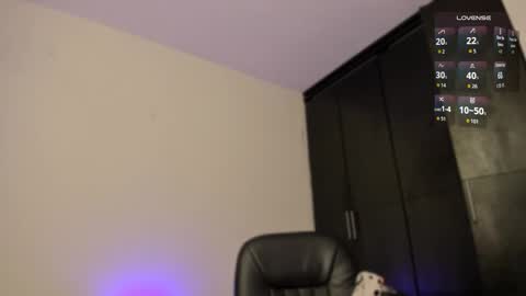 Snapshot of dianadirty1 chatting on 10/07/25, 04:48 dianadirty1 online show from 10/07/25, 04:48