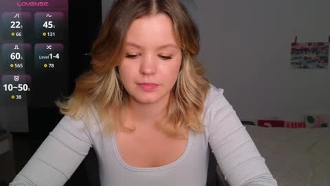 Olga online show from 09/30/25, 11:37