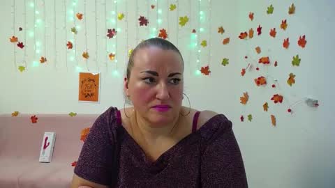 Diana online show from 11/25/25, 06:46