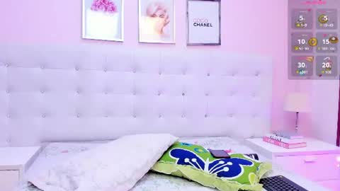 Snapshot of dianasheren chatting on 06/17/26, 10:00 dianasheren online show from 06/17/26, 10:00