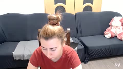 dianasmiey7 online show from 01/23/25, 10:54