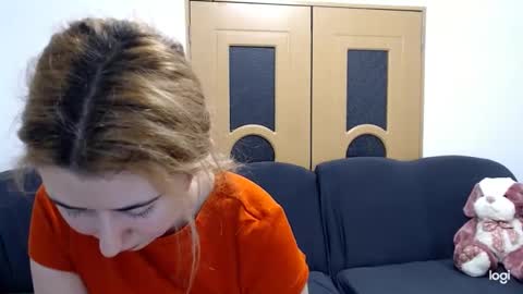 dianasmiey7 online show from 01/28/25, 09:30