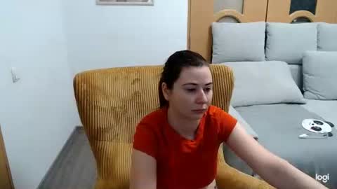 Snapshot of dianasmiey7 chatting on 03/25/26, 08:31 dianasmiey7 online show from 03/25/26, 08:31