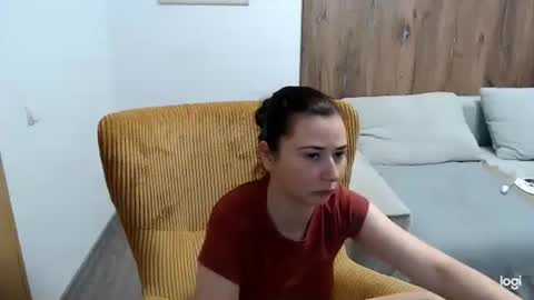 Snapshot of dianasmiey7 chatting on 05/11/26, 08:09 dianasmiey7 online show from 05/11/26, 08:09