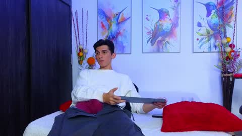 Ana  Leo online show from 12/10/24, 06:38