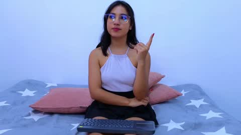 Ana  Leo online show from 01/22/25, 06:10