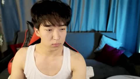 Snapshot of dianinav chatting on 02/03/26, 02:11 Adam online show from 02/03/26, 02:11