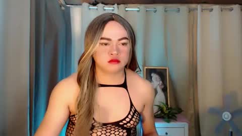 Dianne online show from 02/23/26, 01:14