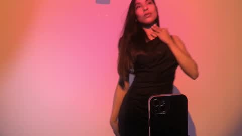 Melania   -    online show from 02/14/25, 11:42