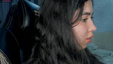 Snapshot of diara_lan chatting on 04/23/26, 10:03 Diara online show from 04/23/26, 10:03