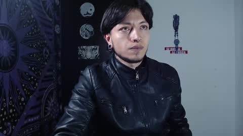 Snapshot of dicaprioo_ chatting on 12/02/24, 09:06 DICAPRIO online show from 12/02/24, 09:06