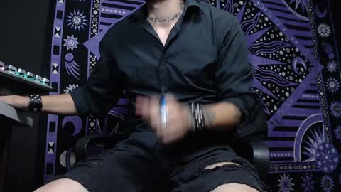 Snapshot of dicaprioo_ chatting on 02/03/25, 06:39 DICAPRIO online show from 02/03/25, 06:39