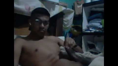 Snapshot of dick577943 chatting on 12/21/24, 03:58 dick577943 online show from 12/21/24, 03:58