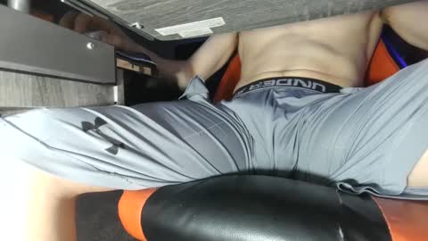 Snapshot of dick_and_muscle chatting on 01/29/25, 01:28 Dick And Muscle online show from 01/29/25, 01:28