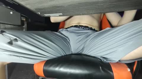 Snapshot of dick_and_muscle chatting on 02/01/25, 04:35 Dick And Muscle online show from 02/01/25, 04:35