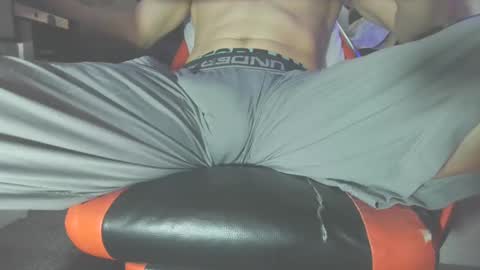 Snapshot of dick_and_muscle chatting on 09/17/25, 01:40 Dick And Muscle online show from 09/17/25, 01:40