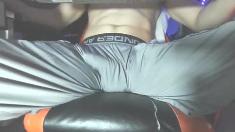 Snapshot of dick_and_muscle chatting on 09/27/25, 10:31 Dick And Muscle online show from 09/27/25, 10:31