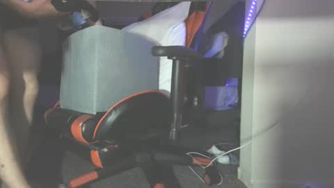 Snapshot of dick_and_muscle chatting on 10/01/25, 10:16 Dick And Muscle online show from 10/01/25, 10:16