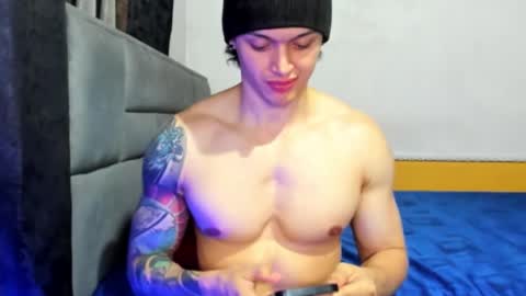 jhon online show from 02/04/25, 03:11