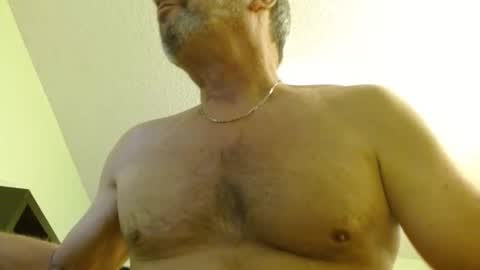 Snapshot of dickbeswollen123 chatting on 03/25/26, 07:53 dickbeswollen123 online show from 03/25/26, 07:53