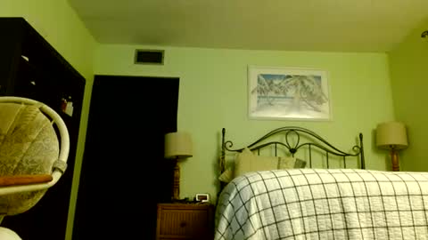 Snapshot of dickbeswollen123 chatting on 07/20/26, 12:36 dickbeswollen123 online show from 07/20/26, 12:36