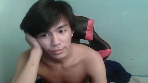 Snapshot of dickbigben chatting on 10/25/25, 08:22 Ben and Christy online show from 10/25/25, 08:22