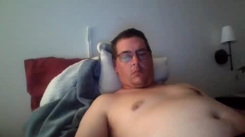 Snapshot of dickcashflow chatting on 07/04/26, 04:29 dickcashflow online show from 07/04/26, 04:29