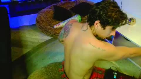 Damin online show from 12/16/24, 07:04