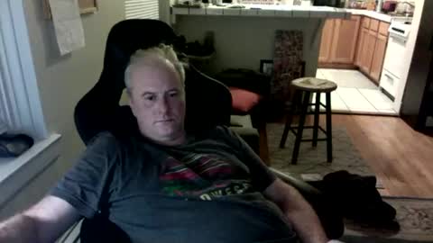 Richard Fleischer online show from 12/18/25, 04:07