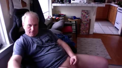 Snapshot of dickflasher5 chatting on 04/09/26, 09:53 Richard Fleischer online show from 04/09/26, 09:53